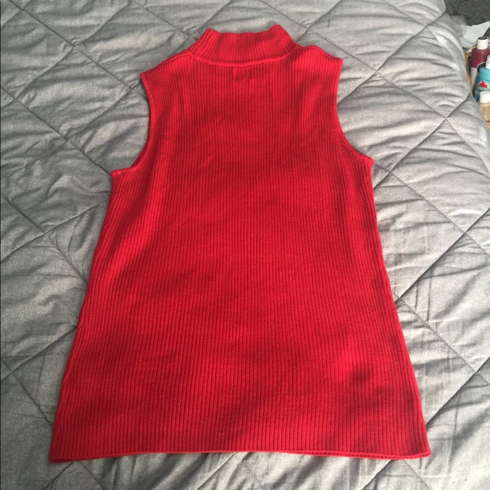 TOP🌹 - Picture 3 of 3